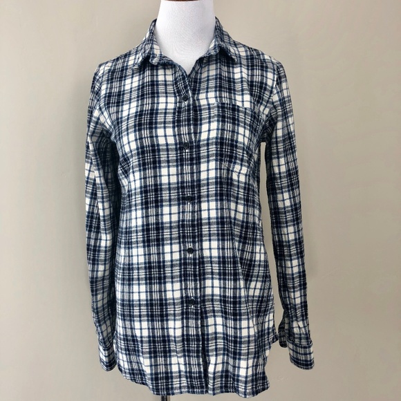 Madewell Tops - Madewell Plaid Flannel Button Down Shirt